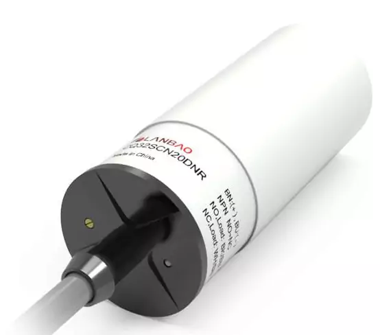 фото Емкостной датчик LANBAO CQ32SCF15AK-T1600 Air-po.ru Промоборудование